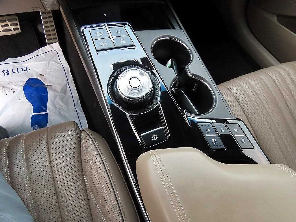 기아 K8 3.5 4WD 플래티넘 이미지 10
