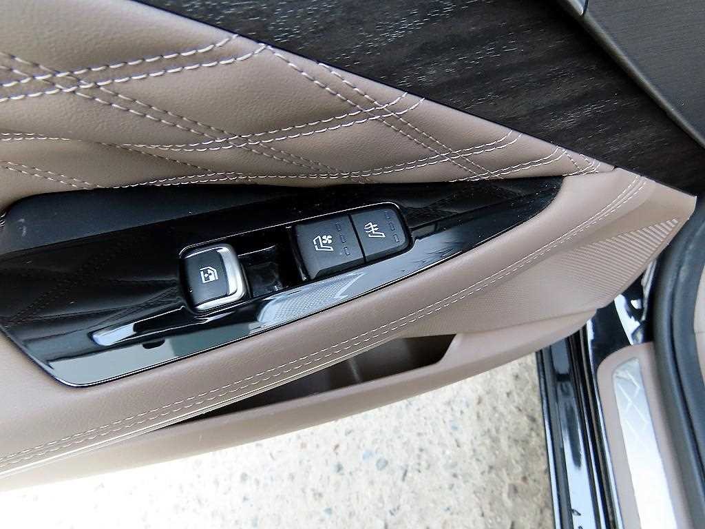 기아 K8 3.5 4WD 플래티넘 이미지 15
