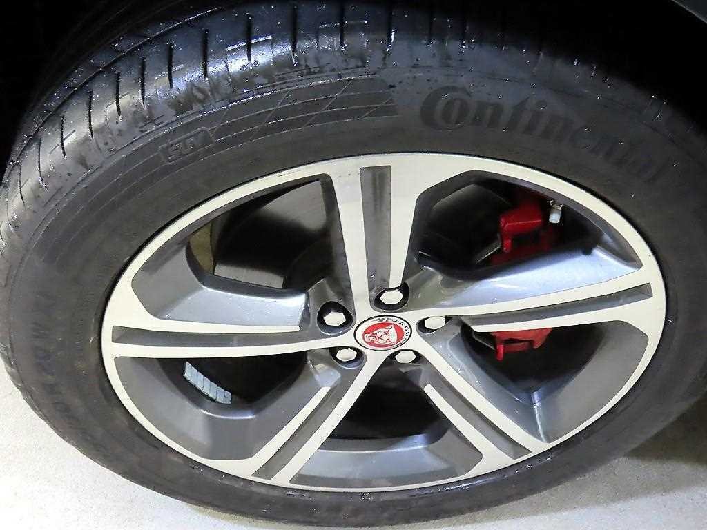 재규어 F-PACE 30d S 이미지 20