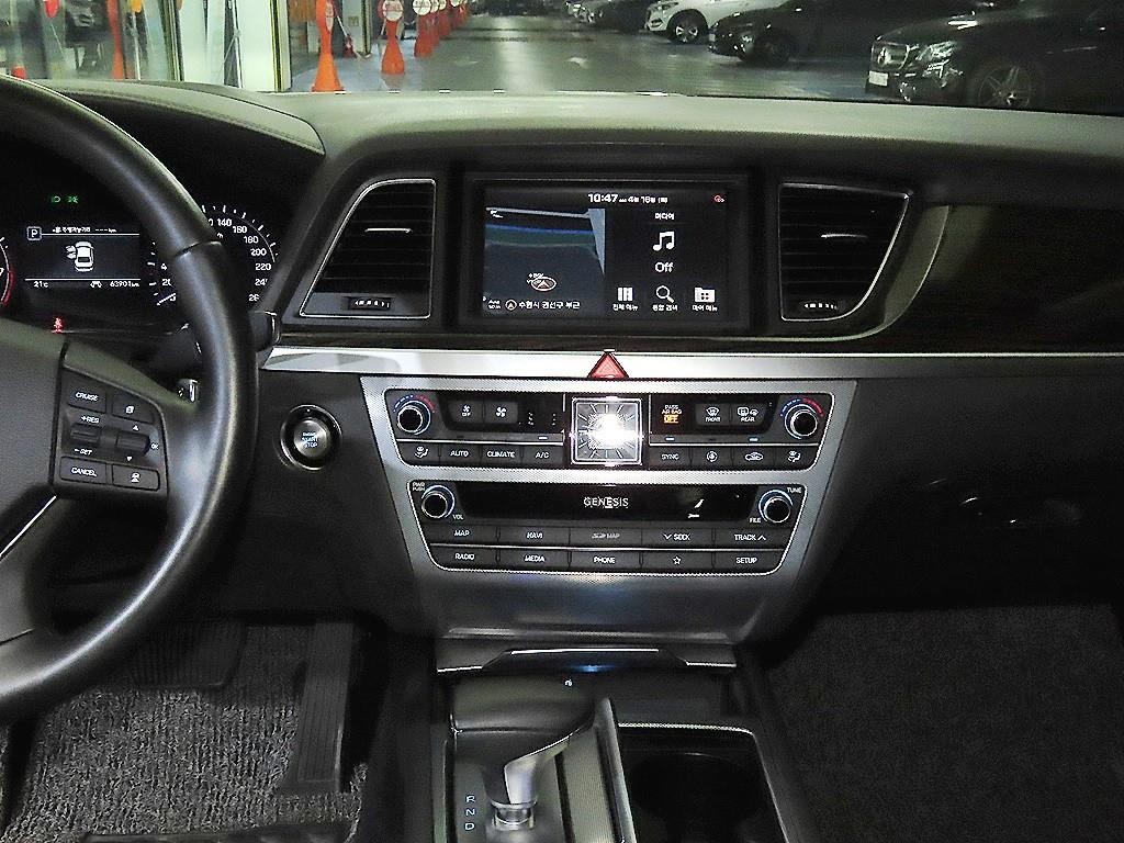 제네시스 G80 3.3 GDI AWD 럭셔리 스페셜 이미지 11