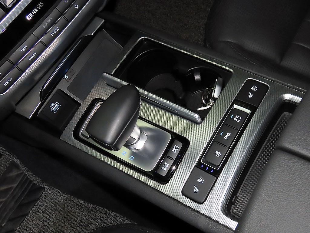 제네시스 G80 3.3 GDI AWD 럭셔리 스페셜 이미지 12