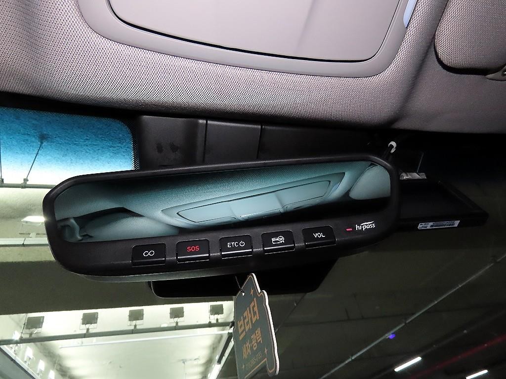 제네시스 G80 3.3 GDI AWD 럭셔리 스페셜 이미지 16
