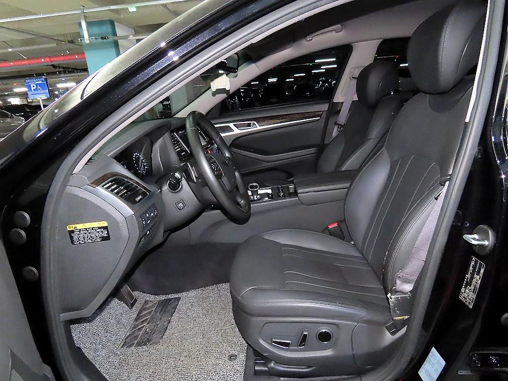 제네시스 G80 3.3 GDI AWD 럭셔리 스페셜 이미지 6