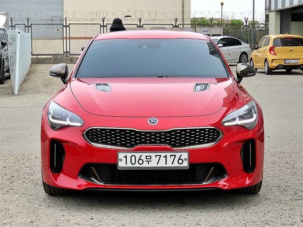 기아 스팅어 가솔린 2.0 터보 2WD 플래티넘 이미지 1