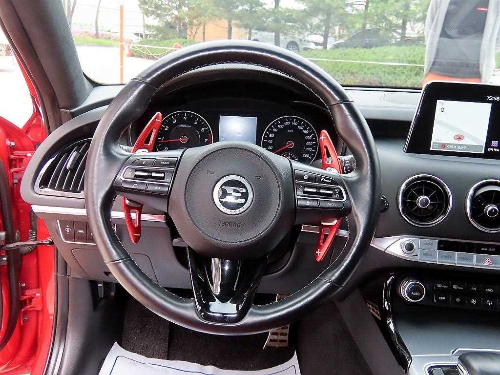 기아 스팅어 가솔린 2.0 터보 2WD 플래티넘 이미지 8