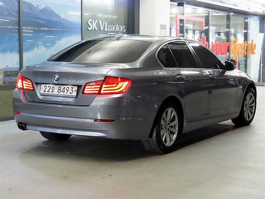 BMW 5시리즈 5시리즈 (F10) 520d 이미지 4