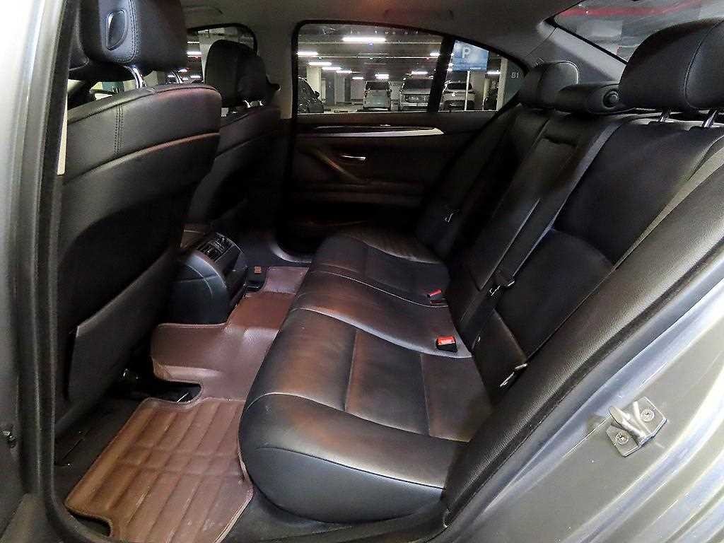 BMW 5시리즈 5시리즈 (F10) 520d 이미지 7