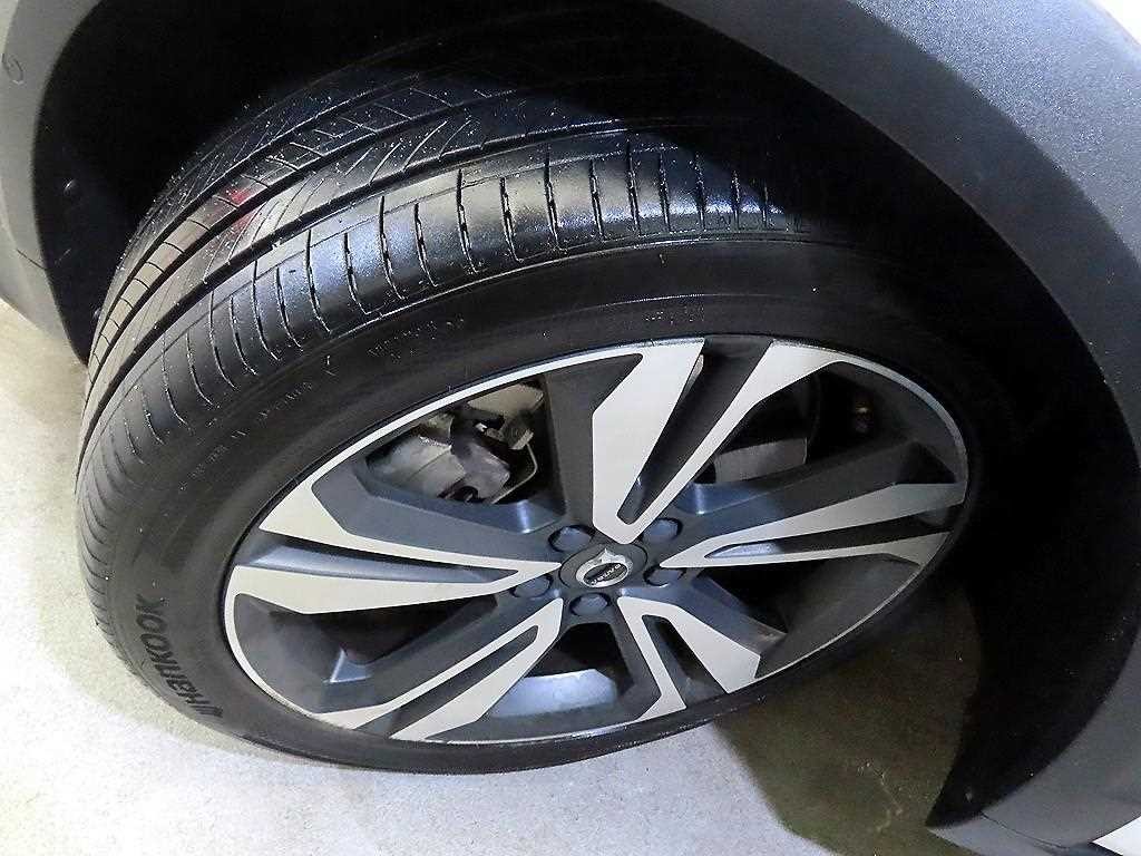 볼보 V60 V60 크로스 컨트리 2세대 2.0 T5 프로 AWD 이미지 20