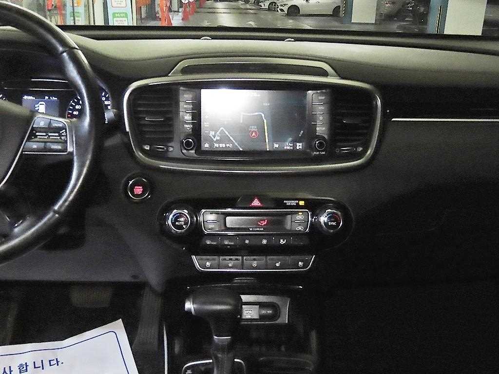 기아 쏘렌토 더 뉴 쏘렌토 디젤 2.2 4WD 넘버원 에디션 이미지 11