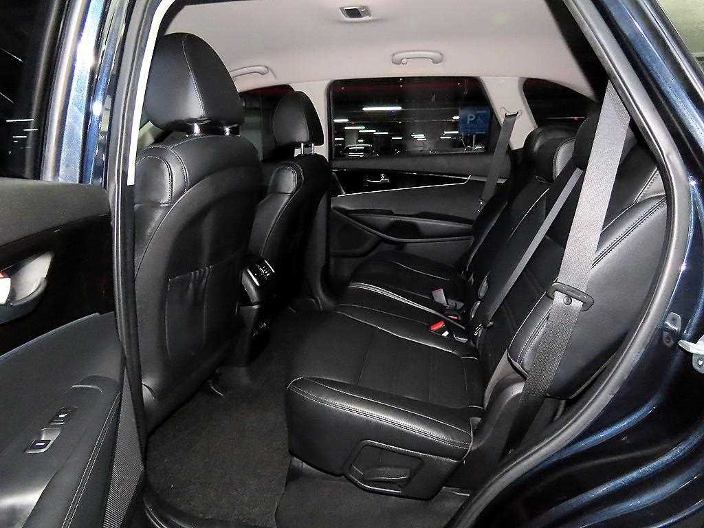 기아 쏘렌토 더 뉴 쏘렌토 디젤 2.2 4WD 넘버원 에디션 이미지 7