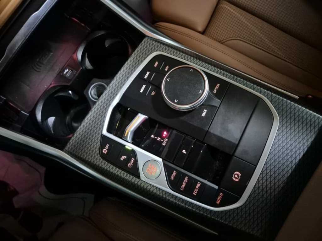 BMW 3시리즈 3시리즈 (G20) 320i M 스포츠 이미지 19