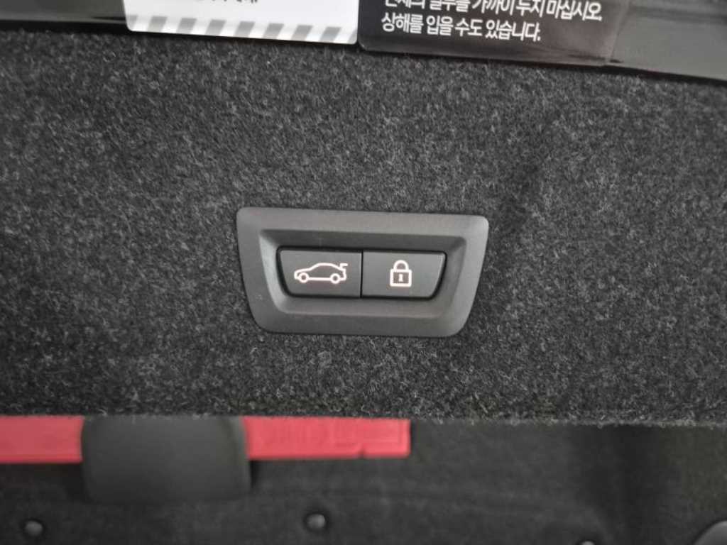 BMW 3시리즈 3시리즈 (G20) 320i M 스포츠 이미지 6