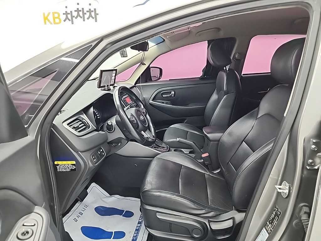기아 카렌스 올뉴 카렌스 2.0 LPI 프레스티지 이미지 11