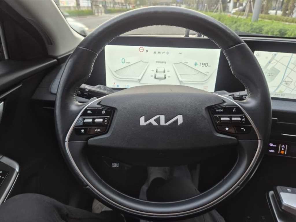 기아 EV6 롱레인지 AWD 에어 이미지 12