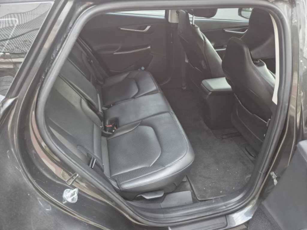 기아 EV6 롱레인지 AWD 에어 이미지 19