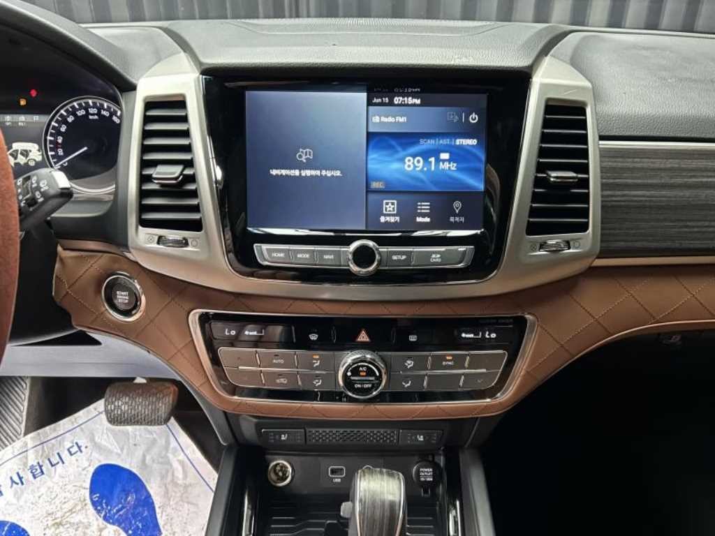 KG모빌리티(쌍용) 렉스턴 G4렉스턴 디젤 2.2 4WD 헤리티지 이미지 10
