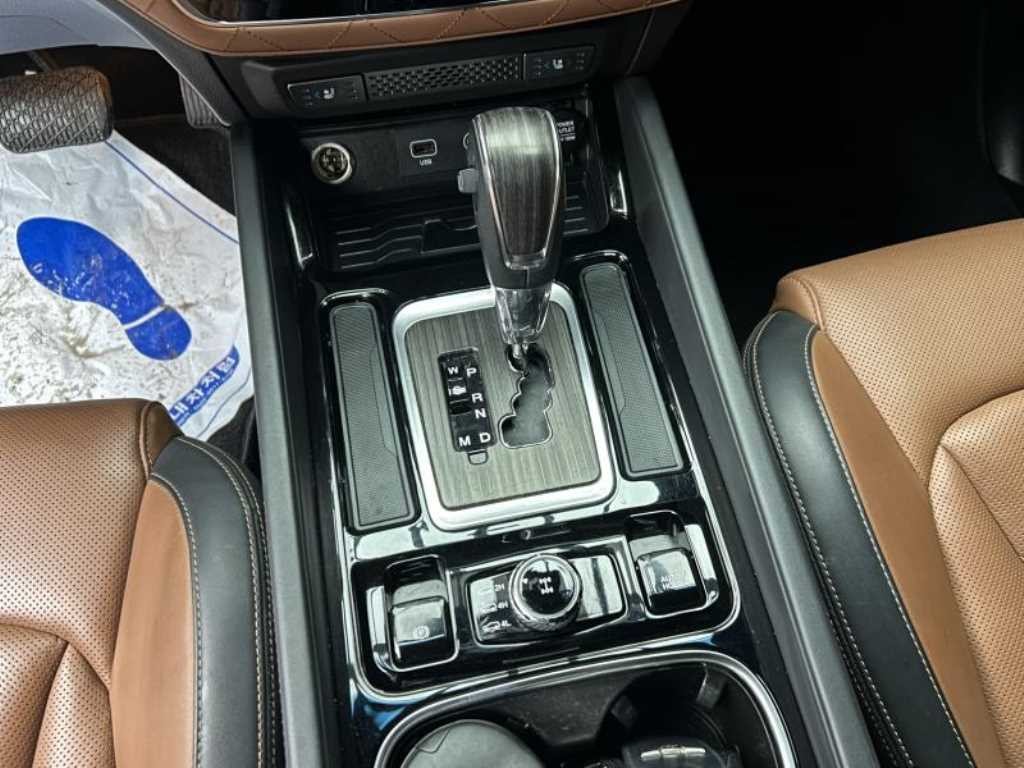 KG모빌리티(쌍용) 렉스턴 G4렉스턴 디젤 2.2 4WD 헤리티지 이미지 11