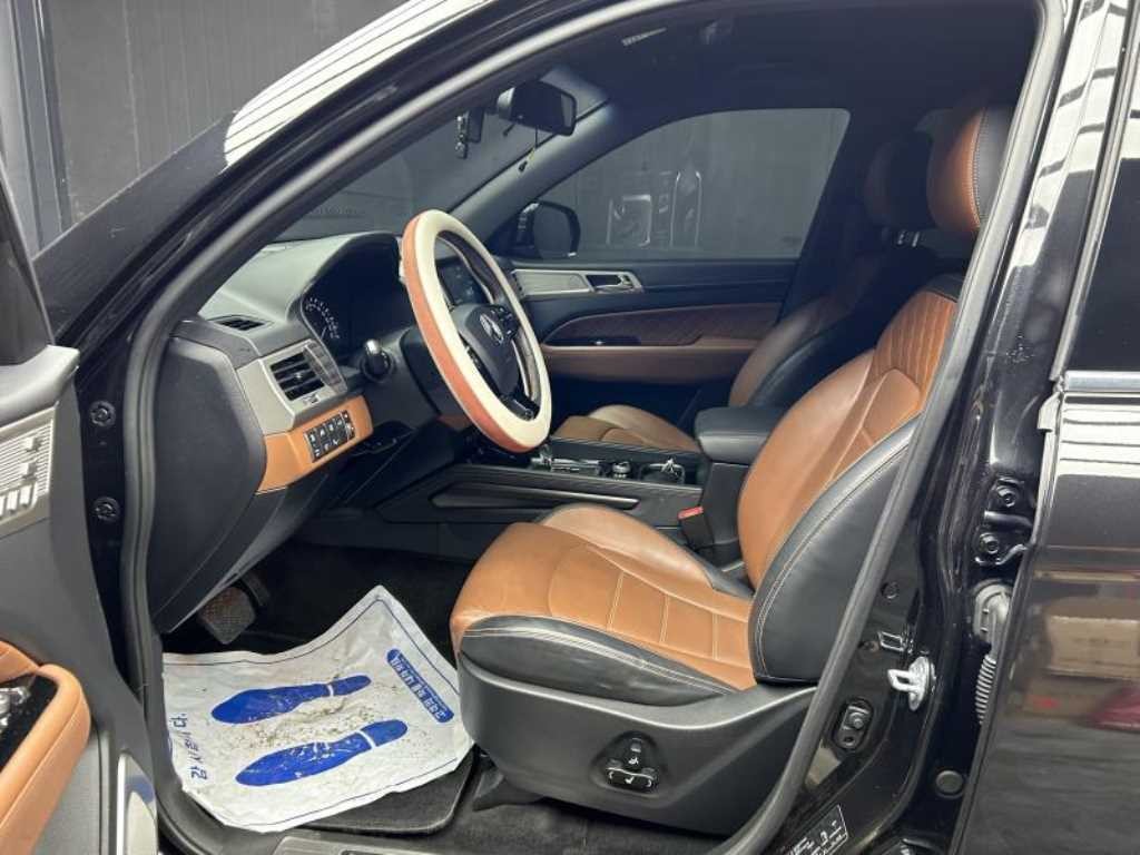 KG모빌리티(쌍용) 렉스턴 G4렉스턴 디젤 2.2 4WD 헤리티지 이미지 6