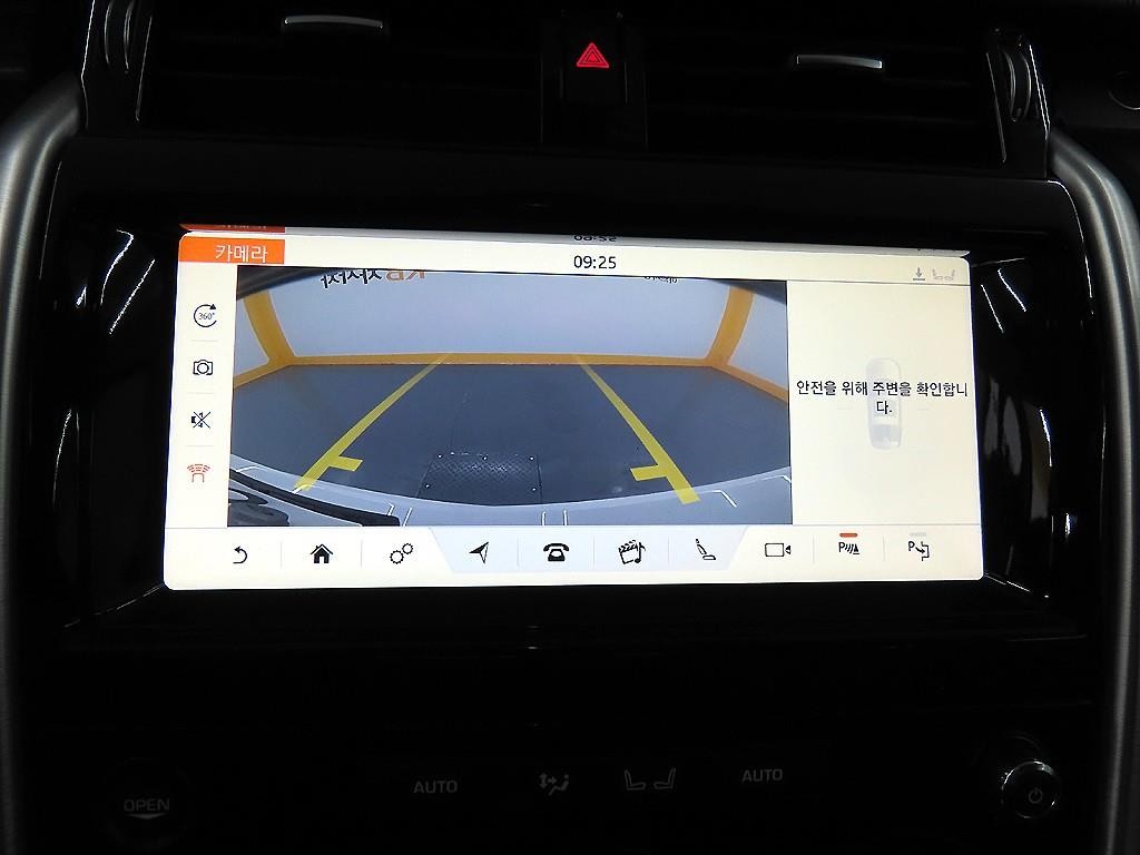 랜드로버 디스커버리 디스커버리5 3.0 SD6 HSE 럭셔리 이미지 15
