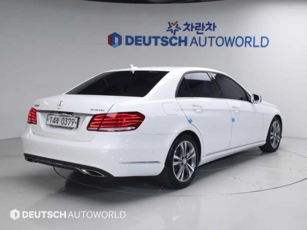 벤츠 E 클래스 E-클래스 W212 E220 블루텍 아방가르드 이미지 2