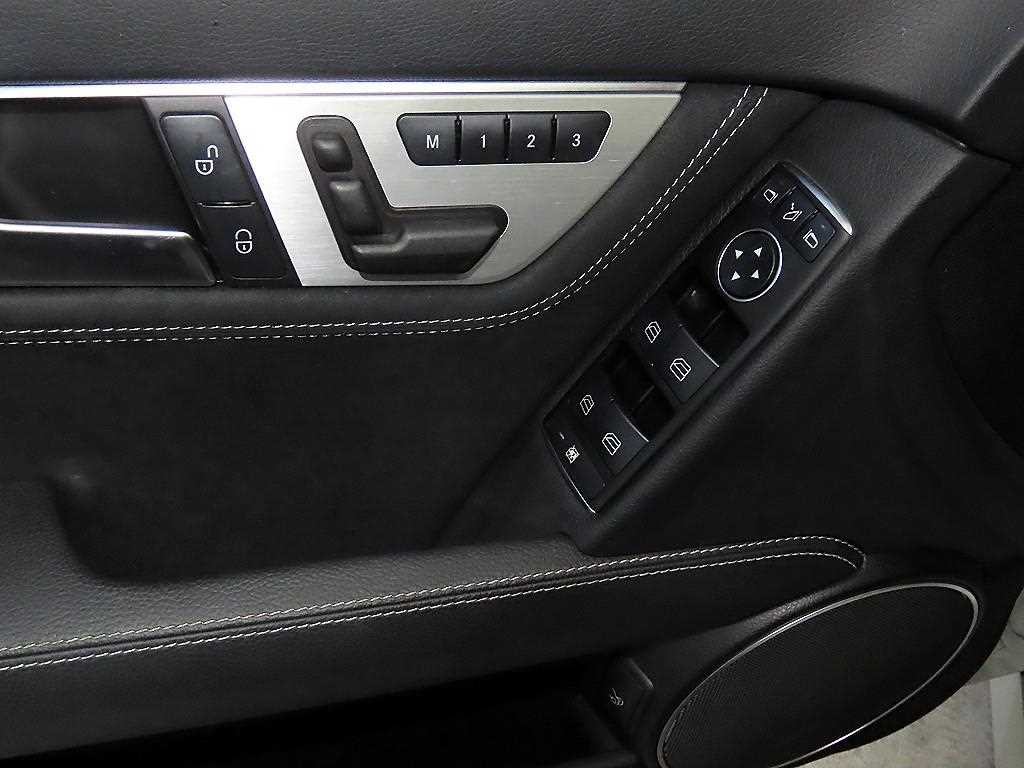 벤츠 C 클래스 C클래스 W204 C220 CDI 4MATIC 에디션 C 이미지 14