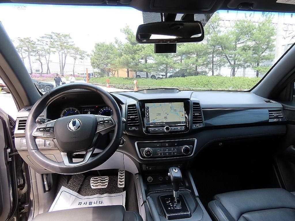 KG모빌리티(쌍용) 렉스턴 렉스턴 스포츠 4WD 디젤 2.2 다이내믹 에디션 이미지 7