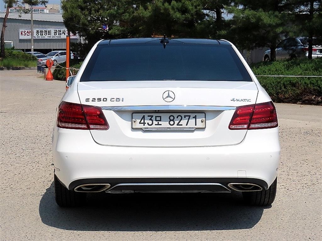 벤츠 E 클래스 E-클래스 W212 E250 CDI 4MATIC 이미지 4
