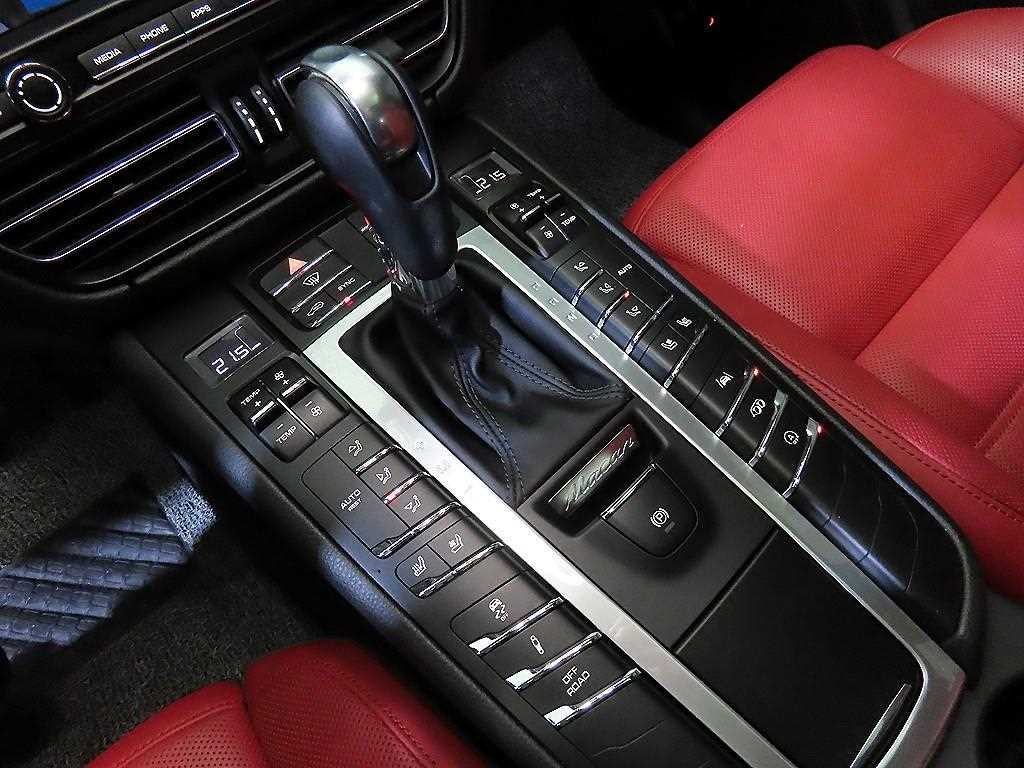 포르쉐 마칸 가솔린 2.9 GTS 이미지 12