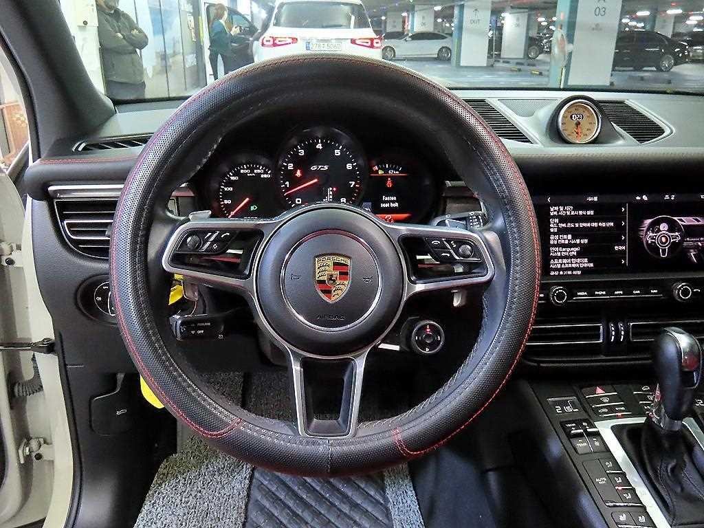 포르쉐 마칸 가솔린 2.9 GTS 이미지 8