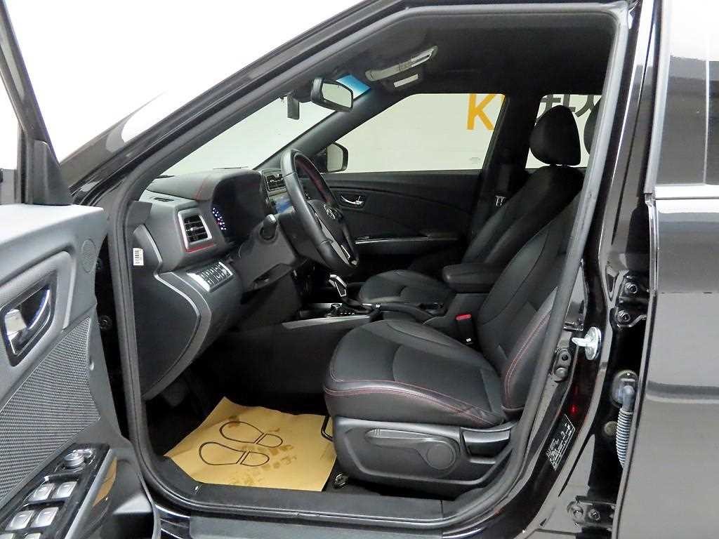 KG모빌리티(쌍용) 티볼리 베리 뉴 티볼리 2WD 가솔린 1.5 R-PLUS 이미지 15