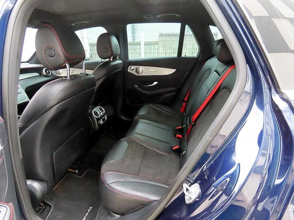 벤츠 GLC 클래스 GLC클래스 X253 AMG GLC 63 4MATIC+ 이미지 6