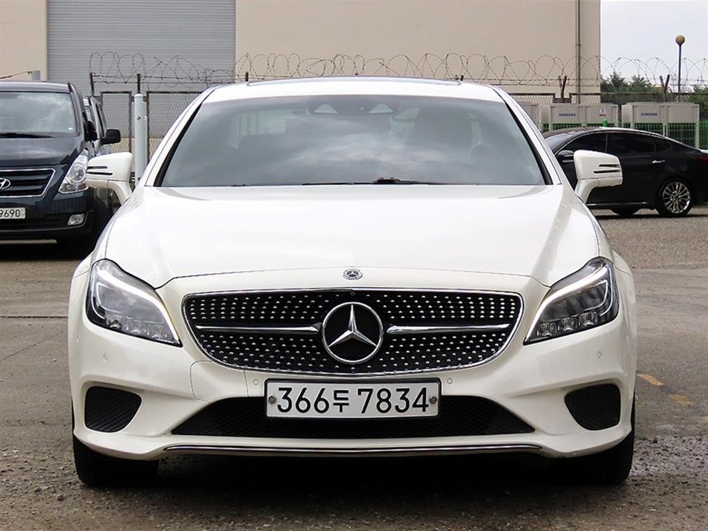 벤츠 CLS 클래스 CLS클래스 W218 CLS 250 블루텍 4MATIC 이미지 1