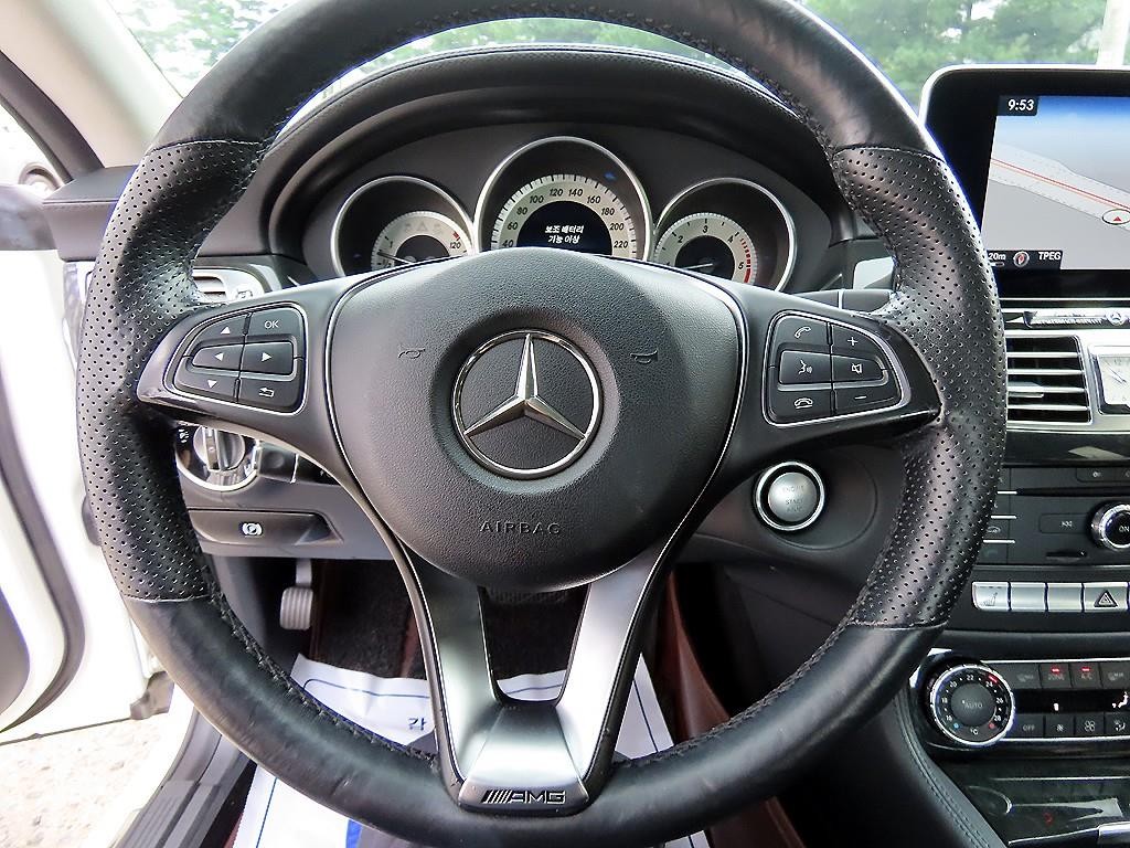 벤츠 CLS 클래스 CLS클래스 W218 CLS 250 블루텍 4MATIC 이미지 8