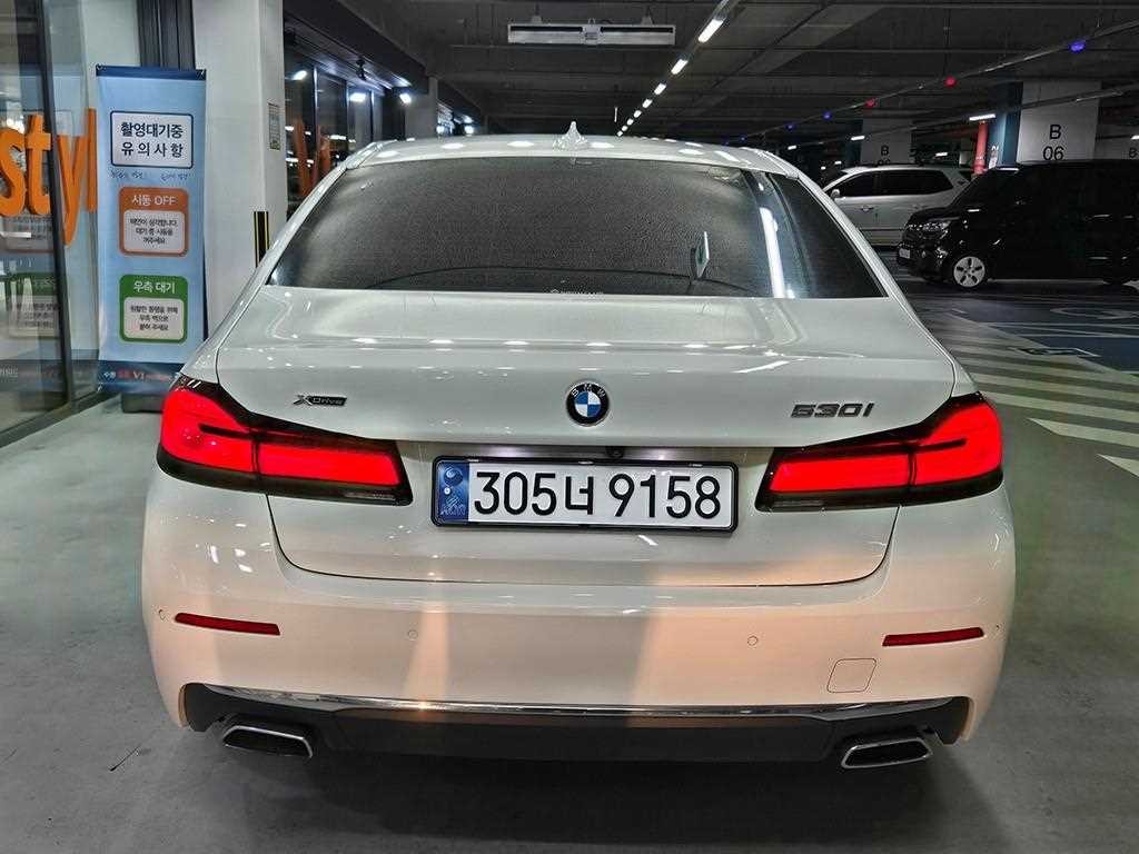 BMW 5시리즈 5시리즈 (G30) 530i xDrive 럭셔리 이미지 5