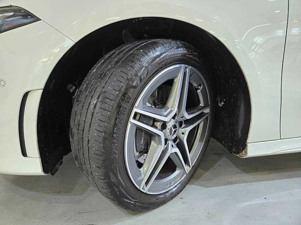 벤츠 A 클래스 A클래스 W177 A220 세단 이미지 19