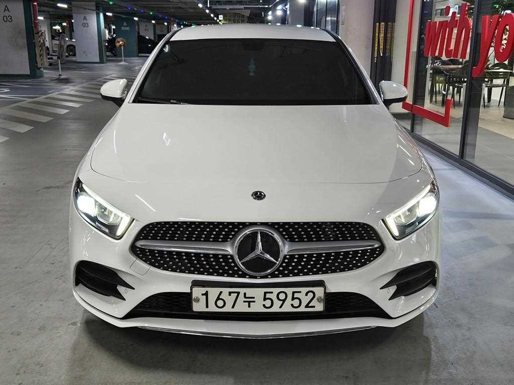벤츠 A 클래스 A클래스 W177 A220 세단 이미지 2