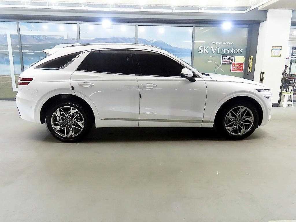 제네시스 GV70 2.5T 가솔린 2WD 기본형 이미지 3