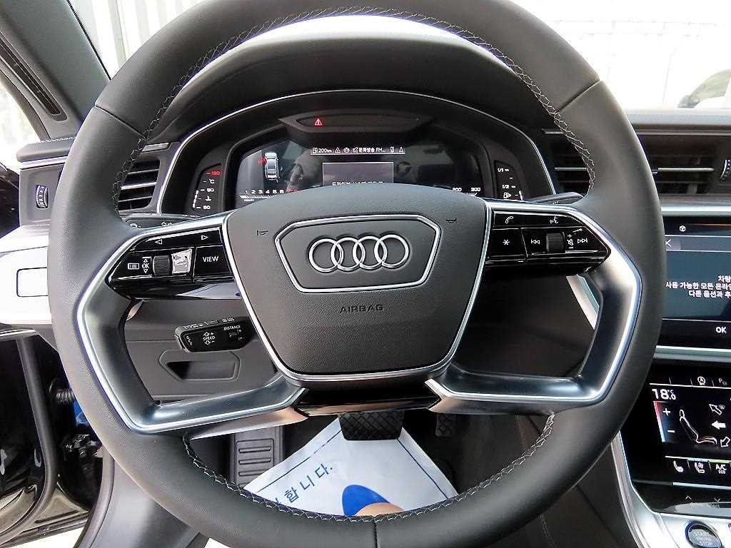 아우디 A7 A7 (4K) 55 TFSI 콰트로 프리미엄 이미지 8