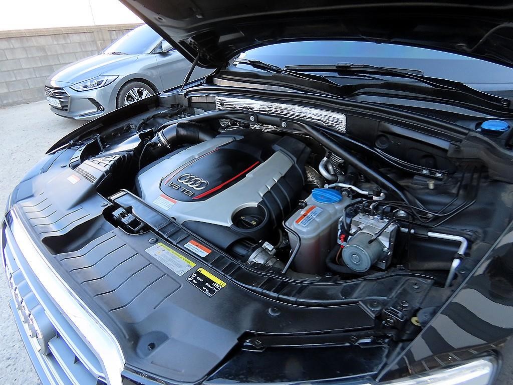 아우디 SQ5 3.0 TDI 콰트로 8R 이미지 19