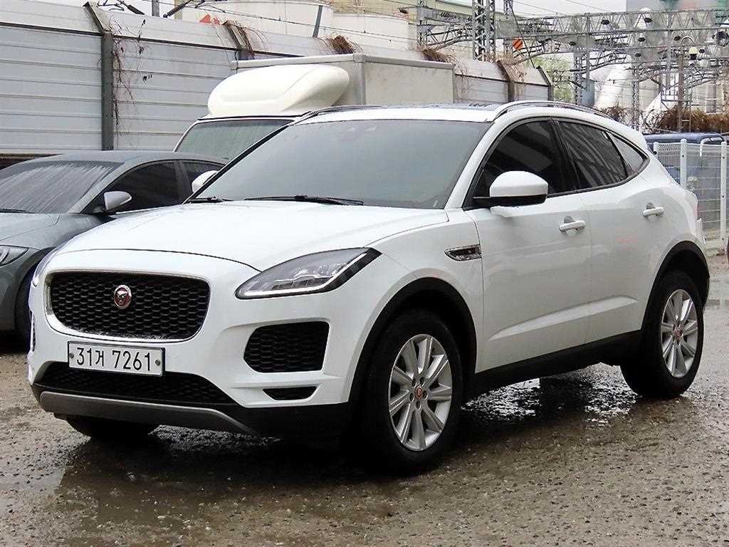 재규어 E-PACE D180 S 이미지 2