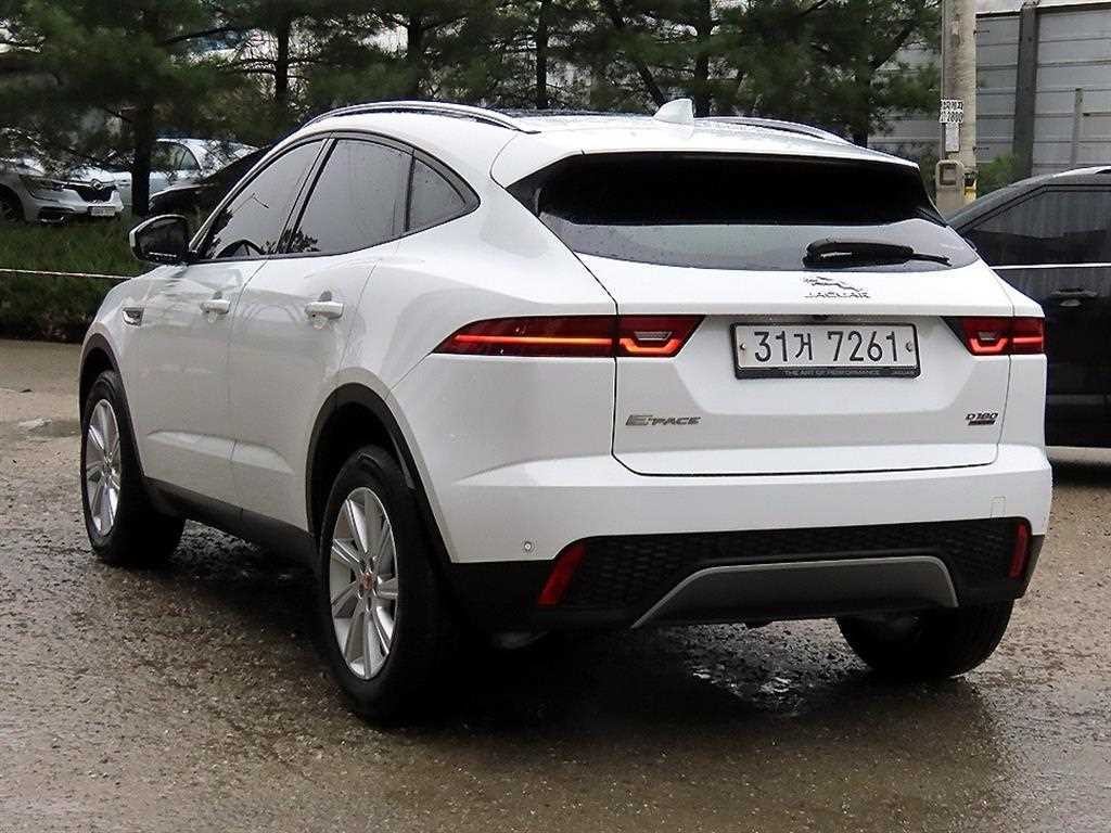 재규어 E-PACE D180 S 이미지 3