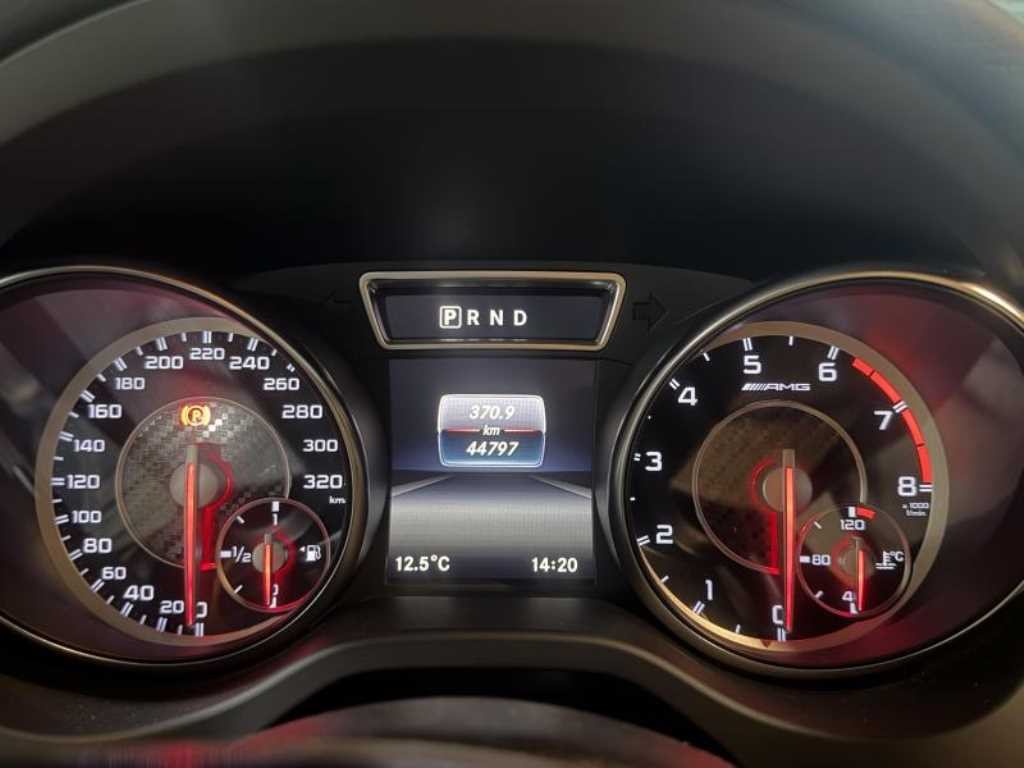 벤츠 CLA 클래스 CLA클래스 CLA 45 AMG 4MATIC 이미지 8