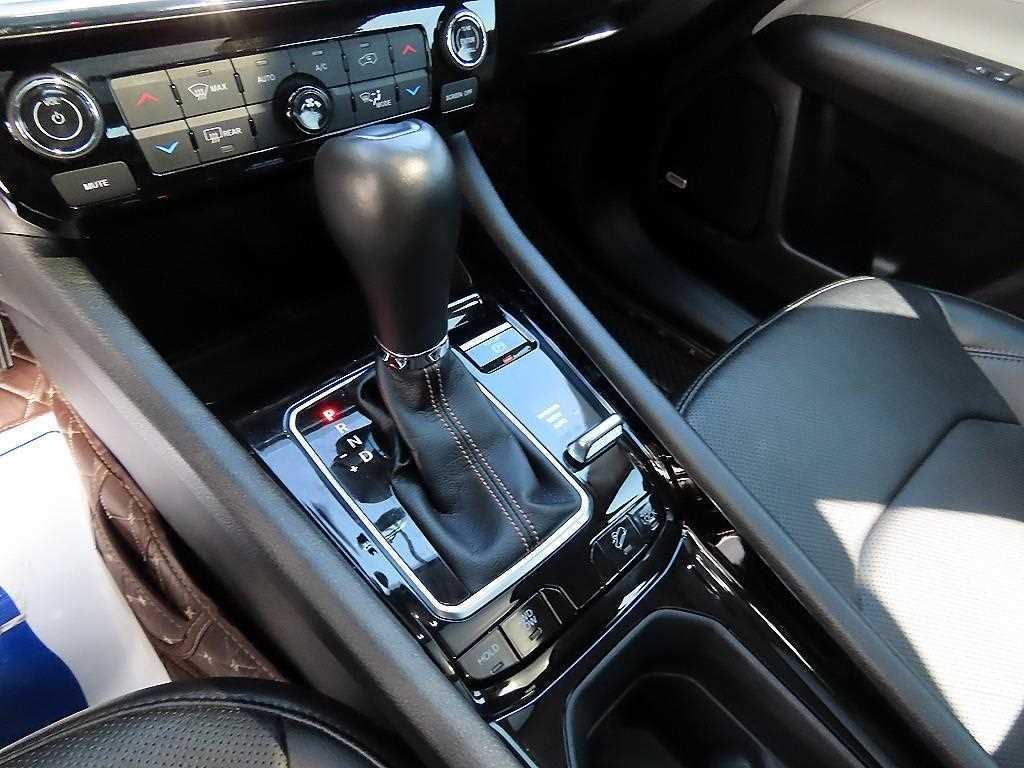 지프 컴패스 컴패스 2세대 2.4 AWD 리미티드 이미지 10