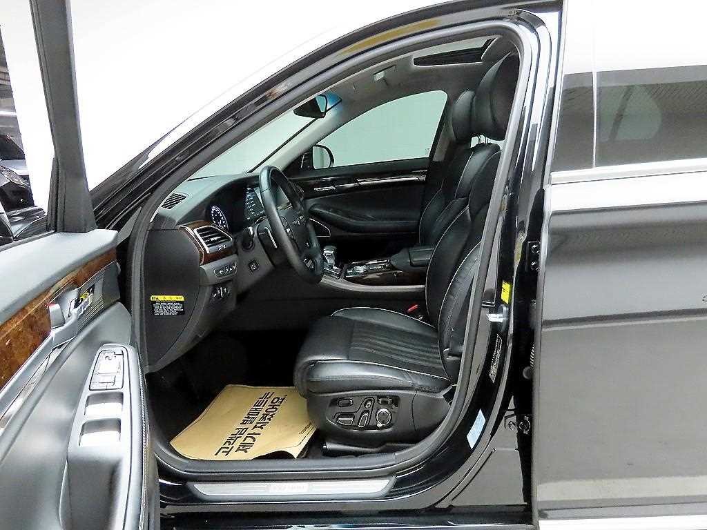 제네시스 EQ900 3.3 T-GDI AWD 프리미엄 럭셔리 이미지 13