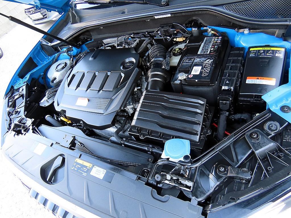아우디 Q2 35 TDI 프리미엄 이미지 18