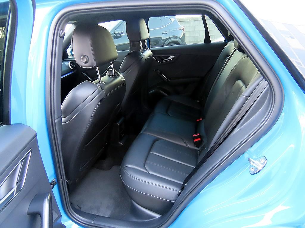 아우디 Q2 35 TDI 프리미엄 이미지 6