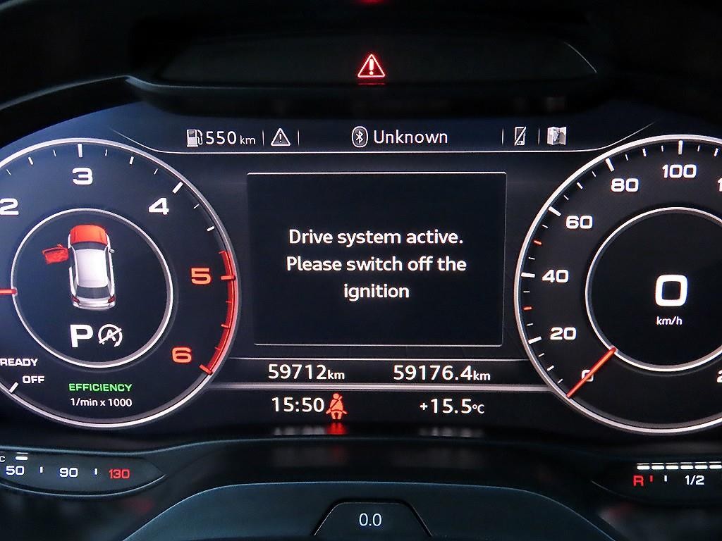 아우디 Q2 35 TDI 프리미엄 이미지 9