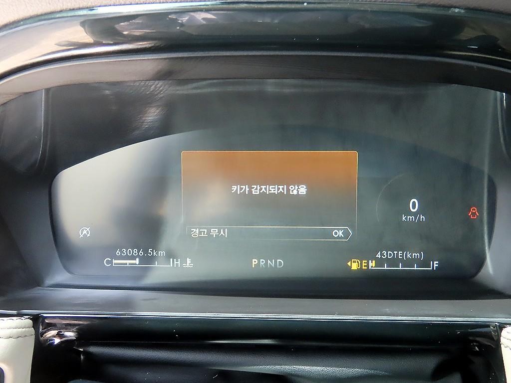 링컨 코세어 2.0 리저브 AWD 이미지 9