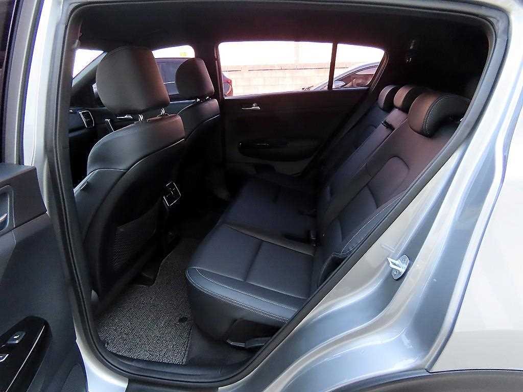 기아 스포티지 스포티지 더 볼드 2.0 가솔린 2WD 인텔리전트 이미지 6