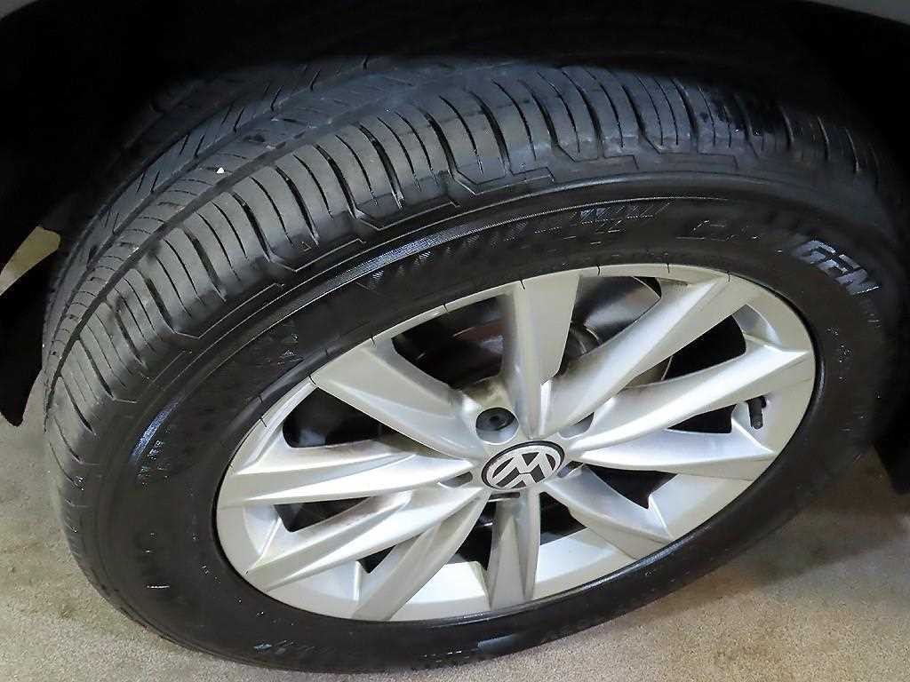 폭스바겐 티구안 뉴티구안 2.0 TDI 컴포트 이미지 20